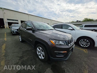 2020 Jeep Compass Latitude - miniatura 3
