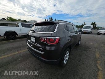 2020 Jeep Compass Latitude - miniatura 4