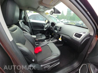 2020 Jeep Compass Latitude - miniatura 8