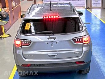 2020 Jeep Compass Latitude - miniatura 5