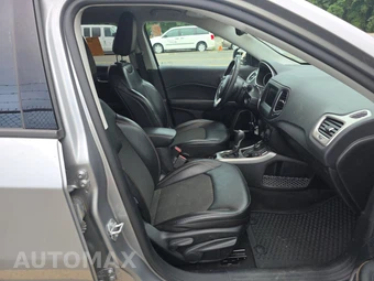 2020 Jeep Compass Latitude - miniatura 8