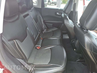 2020 Jeep Compass Latitude w/Sun & Safety Pkg - miniatura 13