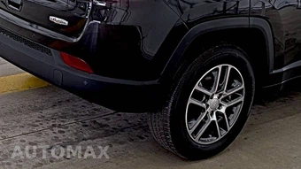 2020 Jeep Compass Latitude w/Sun & Safety Pkg - miniatura 9