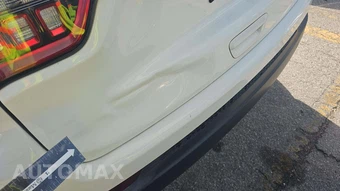 2020 Jeep Compass Latitude w/Sun & Wheel Pkg – miniatura 19