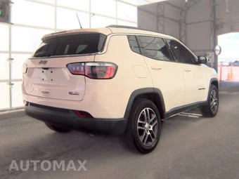 2020 Jeep Compass Latitude w/Sun & Wheel Pkg – miniatura 4