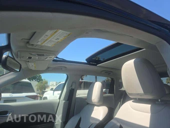 2020 Jeep Compass Latitude w/Sun & Wheel Pkg – miniatura 11