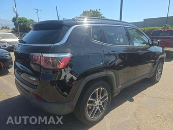 2020 Jeep Compass Latitude w/Sun & Wheel Pkg – miniatura 3