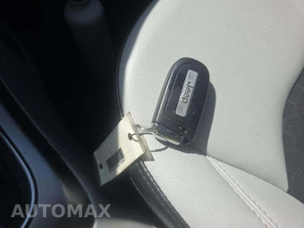2020 Jeep Compass Latitude w/Sun & Wheel Pkg – miniatura 8