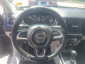 2020 Jeep Compass Limited – miniatura 10