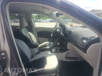 2020 Jeep Compass Limited – miniatura 8