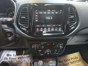 2020 Jeep Compass Limited - miniatura 10