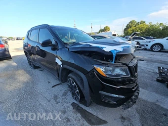 2020 Jeep Compass North Edition - miniatura 3