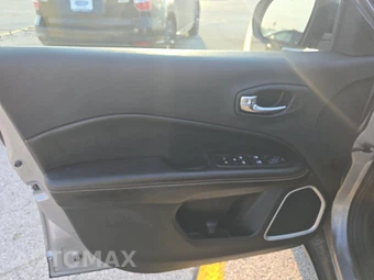 2020 Jeep Compass Sport – miniatura 9
