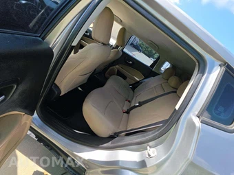 2020 Jeep Compass Sport – miniatura 10