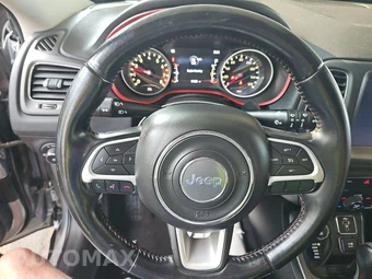 2020 Jeep Compass Trailhawk - miniatura 10