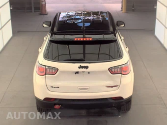 2020 Jeep Compass Trailhawk – miniatura 5