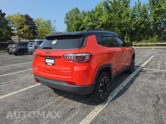 2020 Jeep Compass Trailhawk - miniatura 3