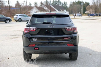 2020 Jeep Compass Trailhawk - miniatura 4