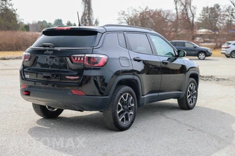 2020 Jeep Compass Trailhawk - miniatura 5