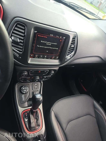 2020 Jeep Compass Trailhawk - miniatura 10