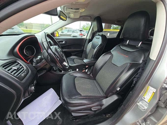 2020 Jeep Compass Trailhawk – miniatura 3