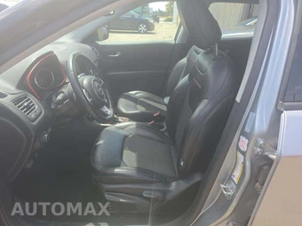 2020 Jeep Compass Trailhawk - miniatura 6