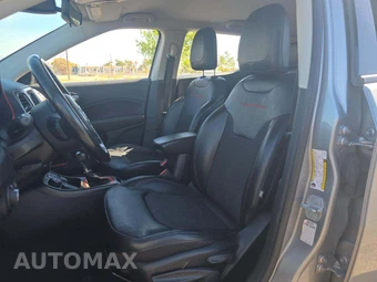 2020 Jeep Compass Trailhawk – miniatura 3