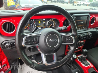 2020 Jeep Gladiator North Edition Crew Cab Medium Bed - miniatura 16