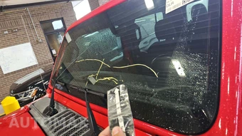 2020 Jeep Gladiator North Edition Crew Cab Medium Bed - miniatura 26
