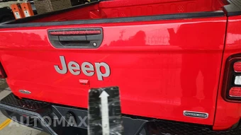 2020 Jeep Gladiator North Edition Crew Cab Medium Bed - miniatura 35