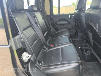 2020 Jeep Gladiator Overland Crew Cab Medium Bed - miniatura 16