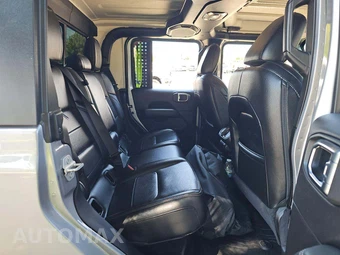 2020 Jeep Gladiator Overland Crew Cab Medium Bed - miniatura 13