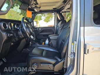 2020 Jeep Gladiator Overland Crew Cab Medium Bed - miniatura 3