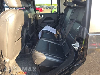 2020 Jeep Gladiator Overland Crew Cab Medium Bed - miniatura 13