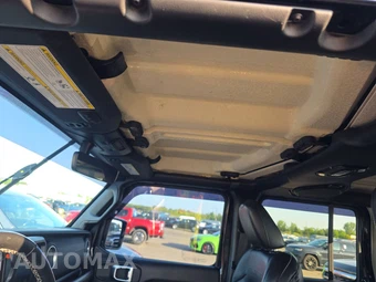 2020 Jeep Gladiator Overland Crew Cab Medium Bed - miniatura 21