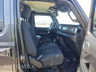 2020 Jeep Gladiator Overland Crew Cab Medium Bed - miniatura 8