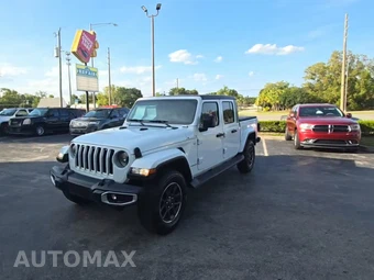 2020 Jeep Gladiator Overland Crew Cab Medium Bed