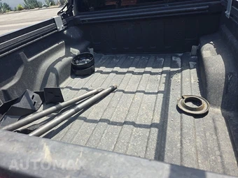 2020 Jeep Gladiator Overland Crew Cab Medium Bed - miniatura 16
