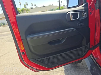 2020 Jeep Gladiator Overland Crew Cab Medium Bed - miniatura 9