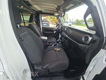 2020 Jeep Gladiator Overland Crew Cab Medium Bed - miniatura 18