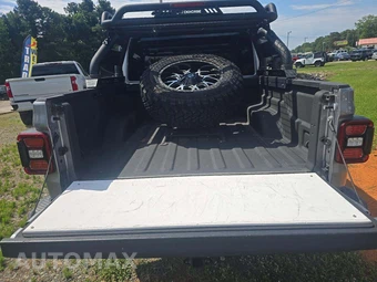 2020 Jeep Gladiator Overland Crew Cab Medium Bed - miniatura 11