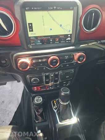 2020 Jeep Gladiator Rubicon Crew Cab Medium Bed - miniatura 11