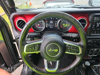 2020 Jeep Gladiator Rubicon Crew Cab Medium Bed - miniatura 10