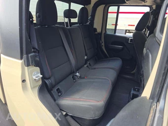 2020 Jeep Gladiator Rubicon Crew Cab Medium Bed - miniatura 16