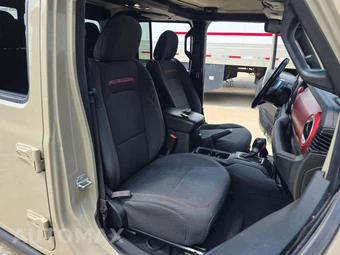 2020 Jeep Gladiator Rubicon Crew Cab Medium Bed - miniatura 18