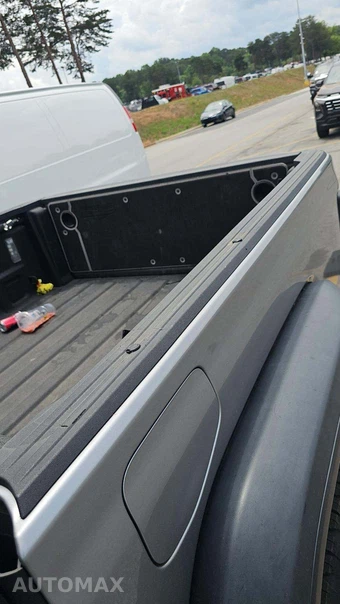 2020 Jeep Gladiator Rubicon Crew Cab Medium Bed - miniatura 21