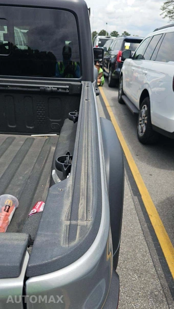 2020 Jeep Gladiator Rubicon Crew Cab Medium Bed - miniatura 27