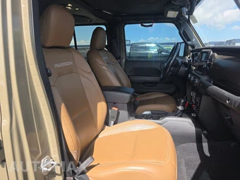 2020 Jeep Gladiator Rubicon Crew Cab Medium Bed - miniatura 8