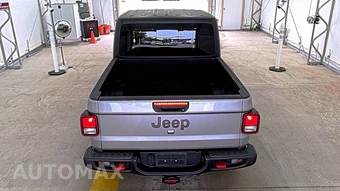 2020 Jeep Gladiator Rubicon Crew Cab Medium Bed - miniatura 5