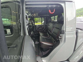 2020 Jeep Gladiator Rubicon Crew Cab Medium Bed - miniatura 10
